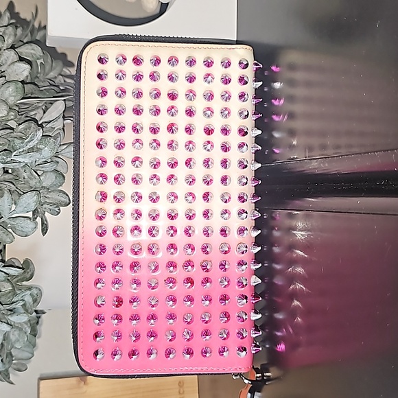 COPY - EUC Christian Louboutin Ombre Spike Wallet - Picture 2 of 6